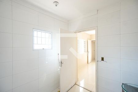 Casa à venda com 75m², 2 quartos e 1 vagaBanheiro social