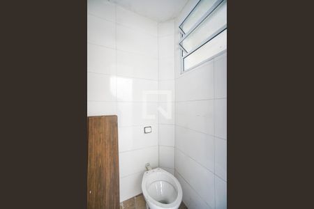 Casa à venda com 75m², 2 quartos e 1 vagaBanheiro de serviço