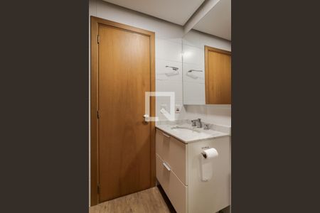 Apartamento para alugar com 72m², 3 quartos e 2 vagasBanheiro Social