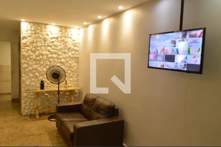 Apartamento à venda com 100m², 4 quartos e 2 vagasHall social