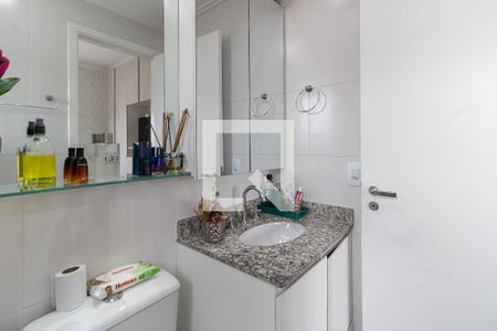 Apartamento à venda com 67m², 2 quartos e 1 vagaBanheiro da Suíte