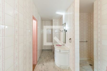 Apartamento à venda com 250m², 4 quartos e 2 vagasBanheiro Suíte