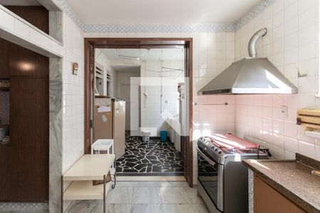 Apartamento à venda com 250m², 4 quartos e 2 vagasCozinha