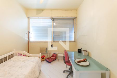 Apartamento à venda com 250m², 4 quartos e 2 vagasQuarto 1