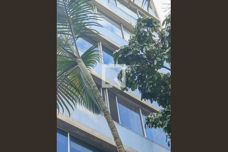 Apartamento à venda com 250m², 4 quartos e 2 vagasPLACA