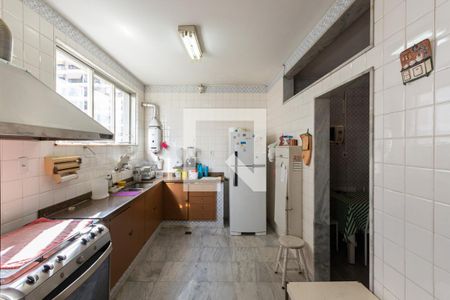 Apartamento à venda com 250m², 4 quartos e 2 vagasCozinha