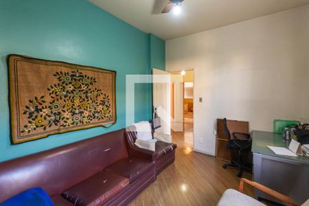 Apartamento à venda com 250m², 4 quartos e 2 vagasQuarto 3