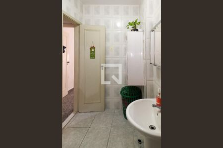 Apartamento à venda com 72m², 2 quartos e sem vagaBanheiro Corredor