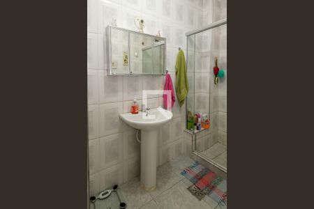 Apartamento à venda com 72m², 2 quartos e sem vagaBanheiro Corredor