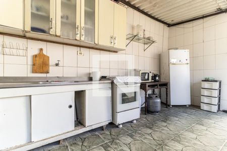 Casa à venda com 300m², 3 quartos e 2 vagas