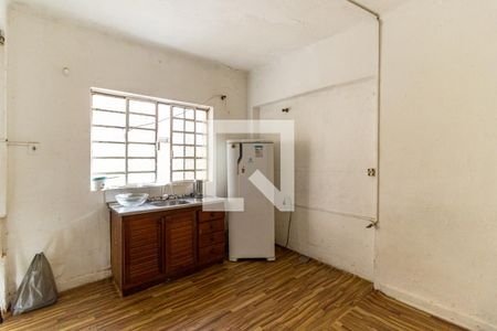 Casa à venda com 300m², 3 quartos e 2 vagas