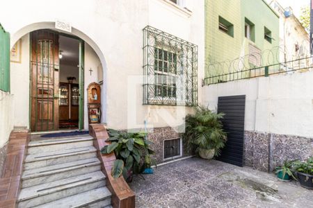 Casa à venda com 300m², 3 quartos e 2 vagas