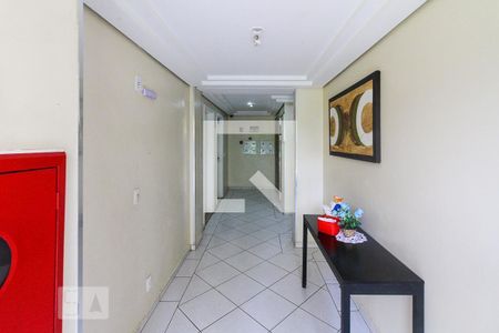 Apartamento para alugar com 50m², 2 quartos e 1 vaga Apartamento para alugar com 50m², 2 quartos e 1 vagaHall social