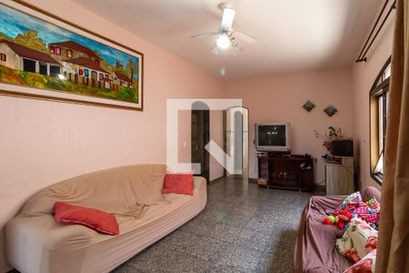 Sala de casa para alugar com 2 quartos, 220m² em Caiçara, Praia Grande