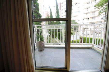 Apartamento à venda com 48m², 2 quartos e 2 vagas Apartamento à venda com 48m², 2 quartos e 2 vagasVaranda