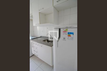 Apartamento à venda com 48m², 2 quartos e 2 vagas Apartamento à venda com 48m², 2 quartos e 2 vagasCozinha