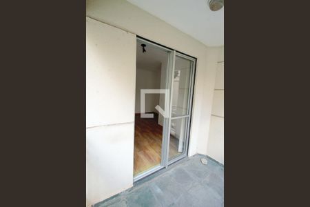 Apartamento à venda com 48m², 2 quartos e 2 vagas Apartamento à venda com 48m², 2 quartos e 2 vagasVaranda