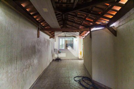 Garagem de casa para alugar com 2 quartos, 103m² em Vila Nova Curuçá, São Paulo