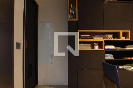 Apartamento para alugar com 76m², 1 quarto e sem vaga Apartamento para alugar com 76m², 1 quarto e sem vagaSala de Jantar