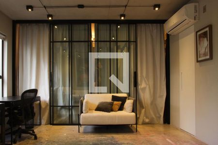 Sala de apartamento para alugar com 1 quarto, 76m² em Jardim Fonte do Morumbi, São Paulo