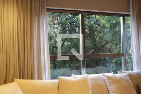 Sala  de apartamento para alugar com 1 quarto, 76m² em Jardim Fonte do Morumbi, São Paulo