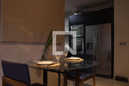 Apartamento para alugar com 76m², 1 quarto e sem vaga Apartamento para alugar com 76m², 1 quarto e sem vagaSala de Jantar
