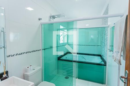 Casa à venda com 350m², 3 quartos e 6 vagas Casa à venda com 350m², 3 quartos e 6 vagasBanheiro Suite