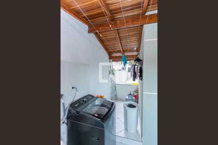 Casa à venda com 350m², 3 quartos e 6 vagas Casa à venda com 350m², 3 quartos e 6 vagasÁrea de Serviço