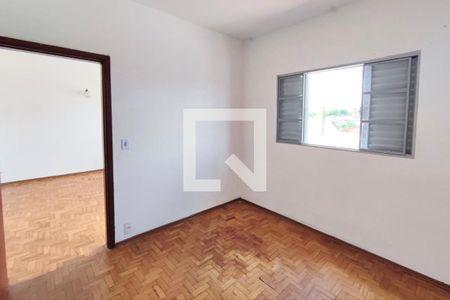 Quarto 2 de casa para alugar com 3 quartos, 110m² em Vila Progresso, Campinas