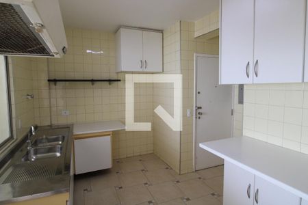 Apartamento à venda com 120m², 3 quartos e 2 vagasCozinha