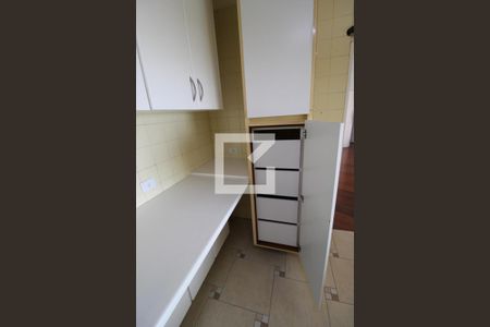 Apartamento à venda com 120m², 3 quartos e 2 vagasCozinha