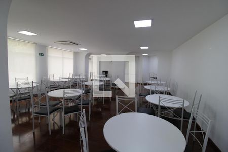 Apartamento à venda com 120m², 3 quartos e 2 vagasÁrea comum - Salão de festas