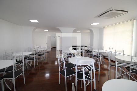 Apartamento à venda com 120m², 3 quartos e 2 vagasÁrea comum - Salão de festas