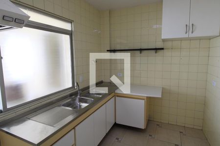 Apartamento à venda com 120m², 3 quartos e 2 vagasCozinha