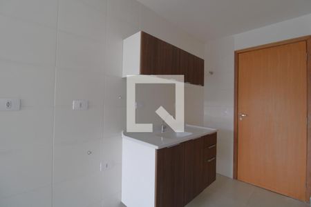 Cozinha de apartamento à venda com 1 quarto, 24m² em Vila São Pedro, São Paulo