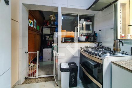 Casa de condomínio à venda com 120m², 3 quartos e 1 vaga Casa de condomínio à venda com 120m², 3 quartos e 1 vagaCozinha