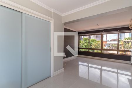 Sala de apartamento para alugar com 3 quartos, 95m² em Petrópolis, Porto Alegre