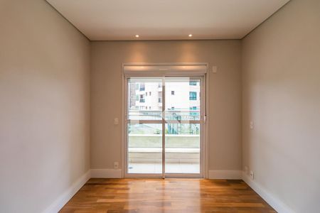 Apartamento à venda com 255m², 4 quartos e 3 vagas Apartamento à venda com 255m², 4 quartos e 3 vagasSuíte 1