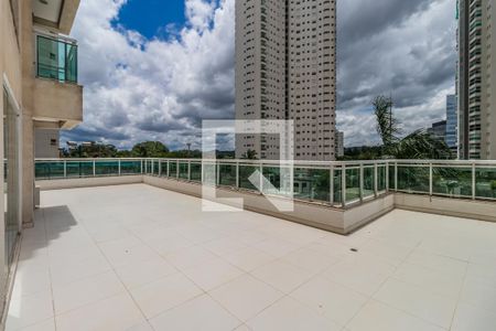 Apartamento à venda com 255m², 4 quartos e 3 vagas Apartamento à venda com 255m², 4 quartos e 3 vagasVaranda da Suíte 3 e Sala