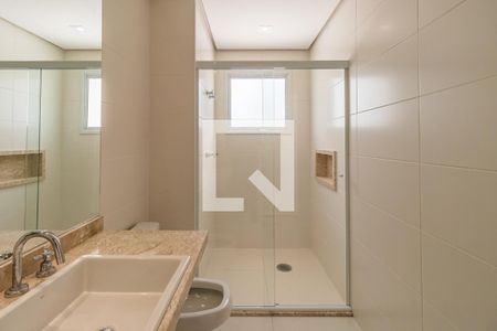 Apartamento à venda com 255m², 4 quartos e 3 vagas Apartamento à venda com 255m², 4 quartos e 3 vagasBanheiro da Suíte 3
