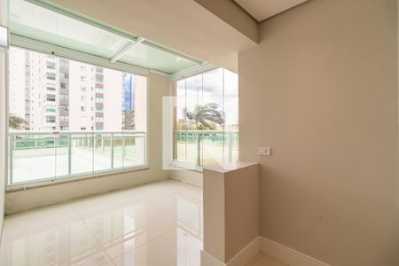 Sala de apartamento para alugar com 4 quartos, 255m² em Alphaville Empresarial, Barueri