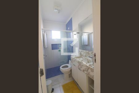 Banheiro Quarto 1  de casa à venda com 3 quartos, 220m² em Vila Isolina Mazzei, São Paulo