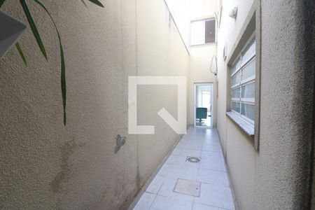 Casa à venda com 220m², 3 quartos e 3 vagasQuintal 