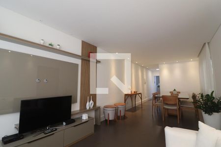 Sala  de casa à venda com 3 quartos, 220m² em Vila Isolina Mazzei, São Paulo