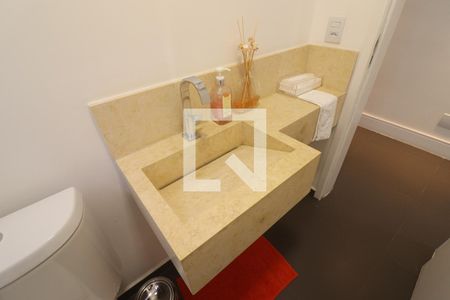 Casa à venda com 220m², 3 quartos e 3 vagasLavabo