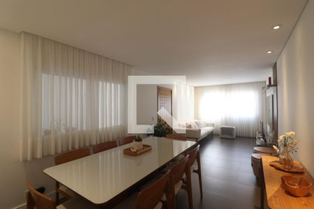 Sala  de casa à venda com 3 quartos, 220m² em Vila Isolina Mazzei, São Paulo