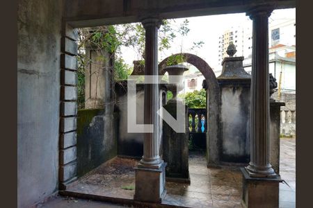 Casa à venda com 170m², 3 quartos e 2 vagas