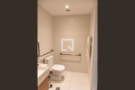 Studio para alugar com 28m², 1 quarto e sem vaga Studio para alugar com 28m², 1 quarto e sem vagaBanheiro