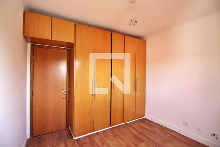 Apartamento à venda com 82m², 2 quartos e 1 vagaQuarto 2