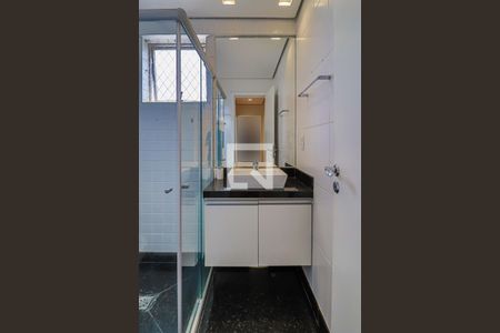 Apartamento à venda com 85m², 3 quartos e 2 vagasBanheiro do Corredor